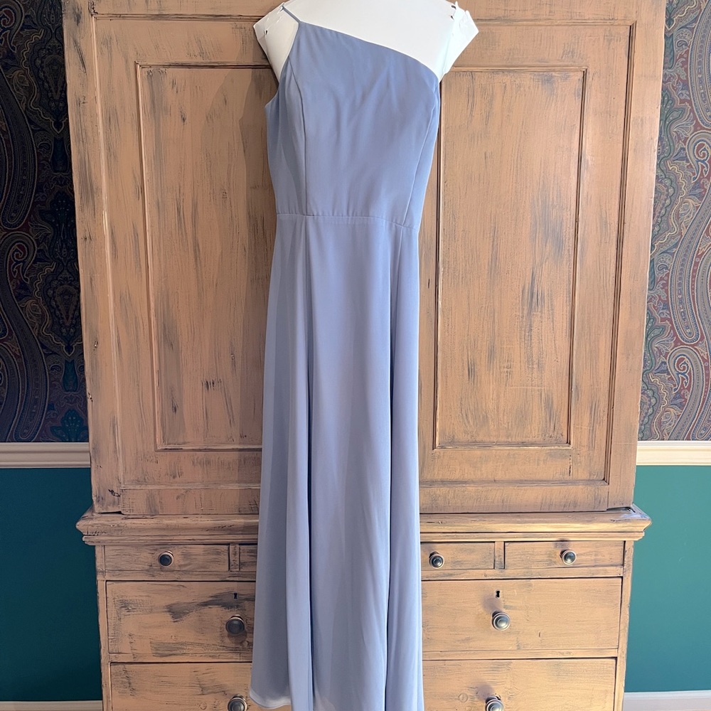 One shoulder, worn once
